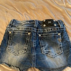 miss me jean shorts with designs on the side